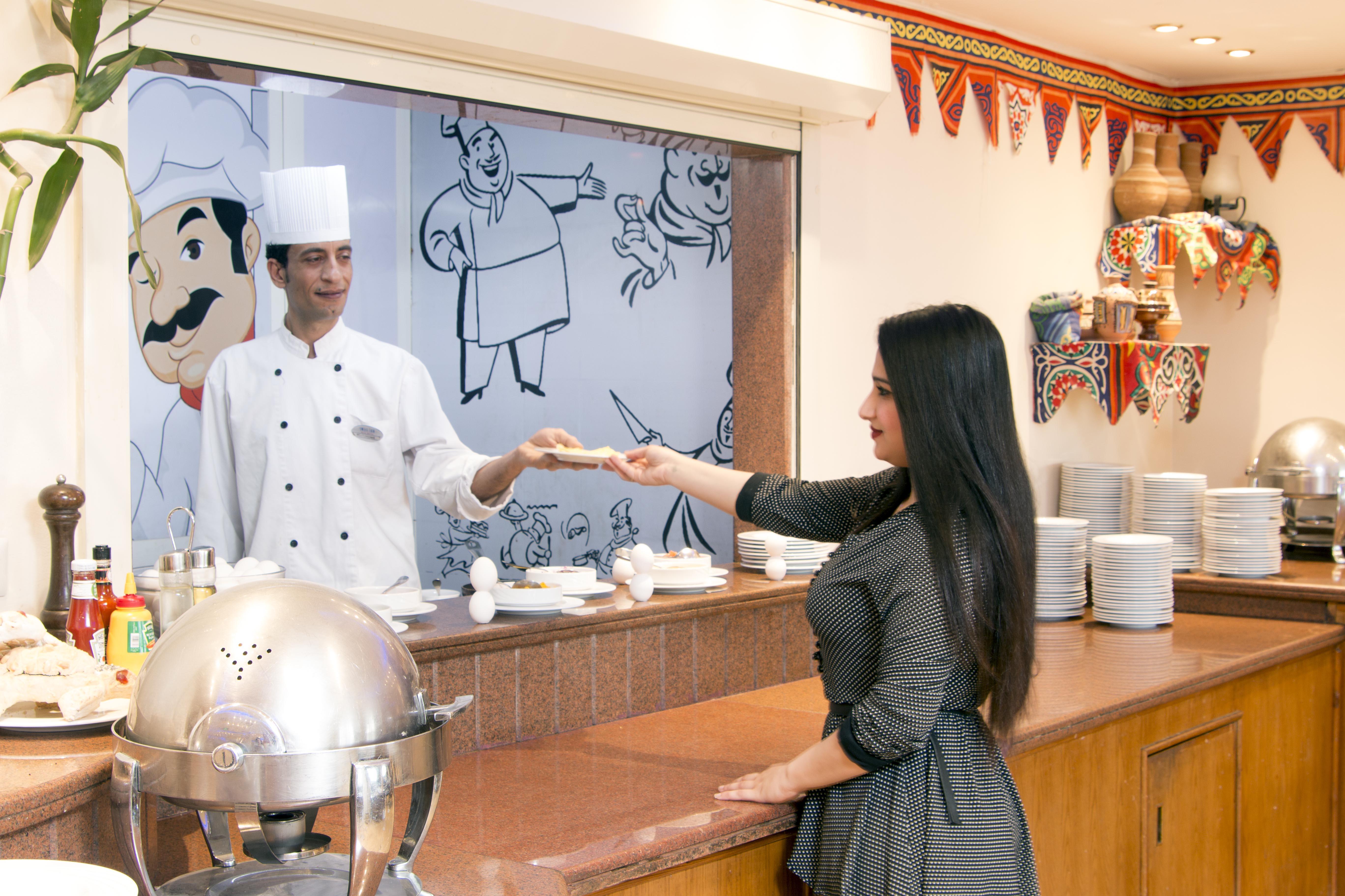 Swiss Inn Nile Hotel Giza Екстериор снимка