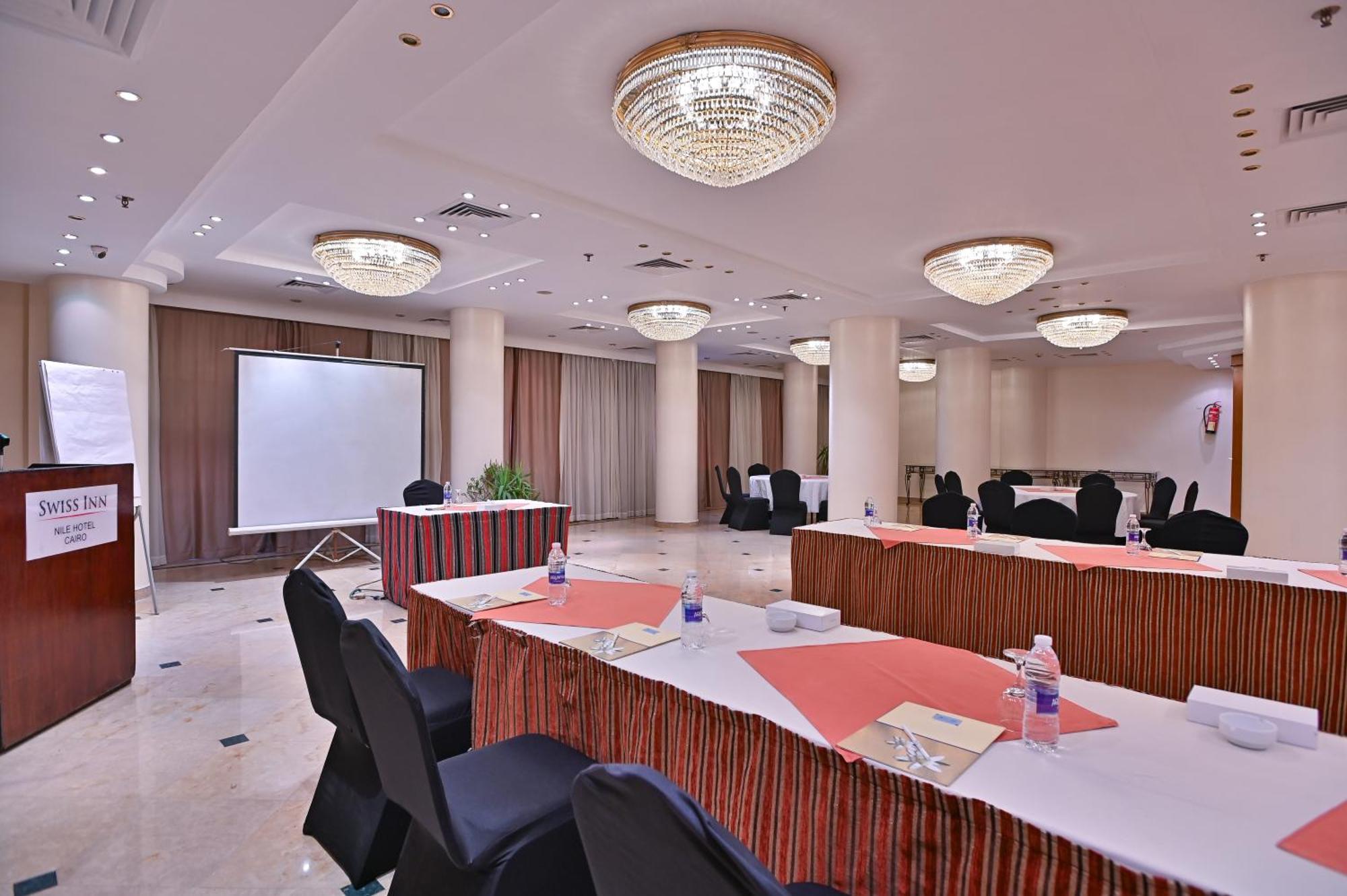 Swiss Inn Nile Hotel Giza Екстериор снимка