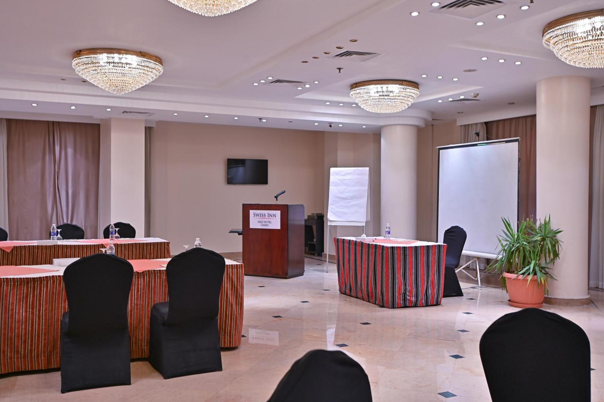 Swiss Inn Nile Hotel Giza Екстериор снимка