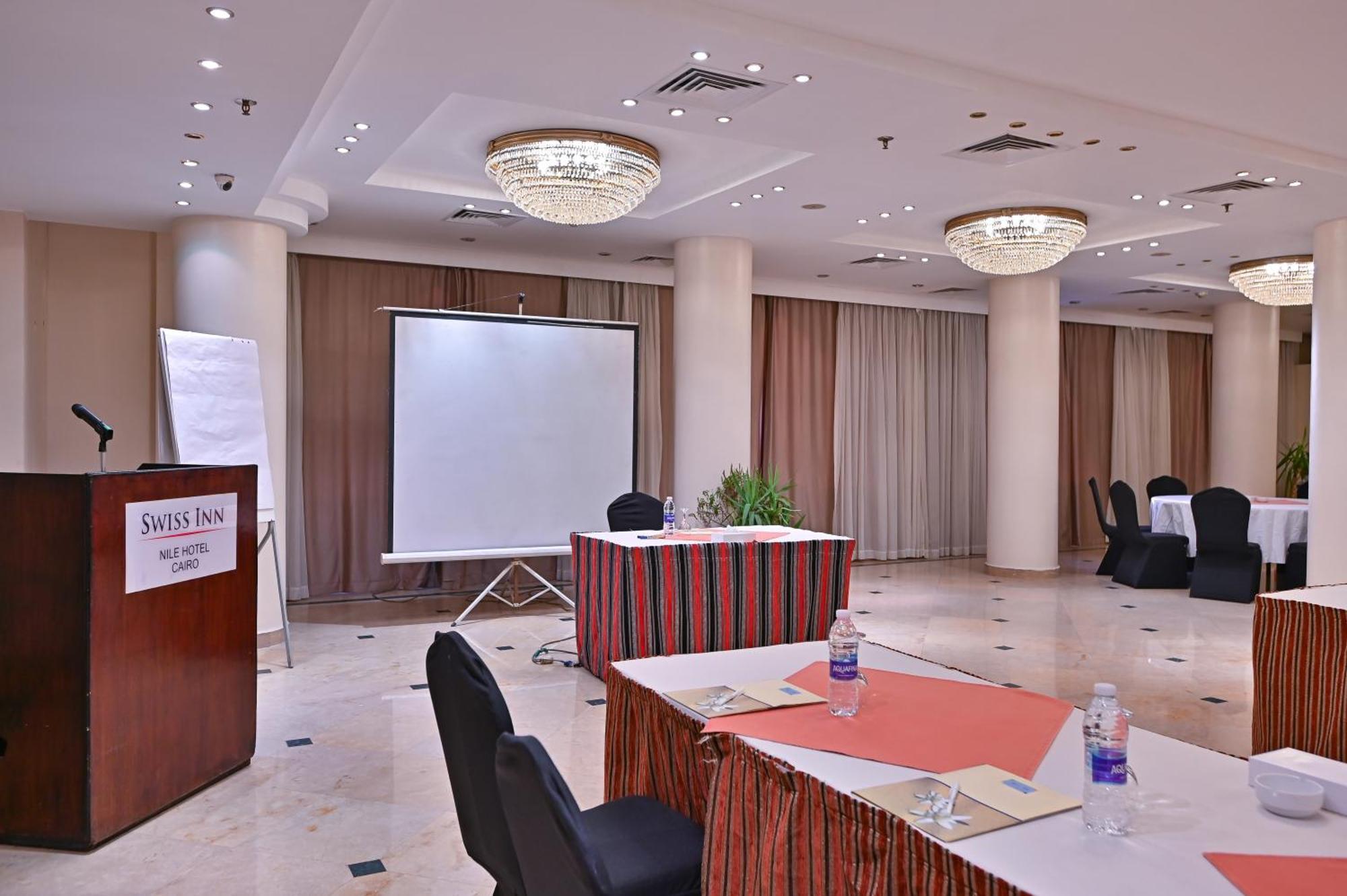 Swiss Inn Nile Hotel Giza Екстериор снимка