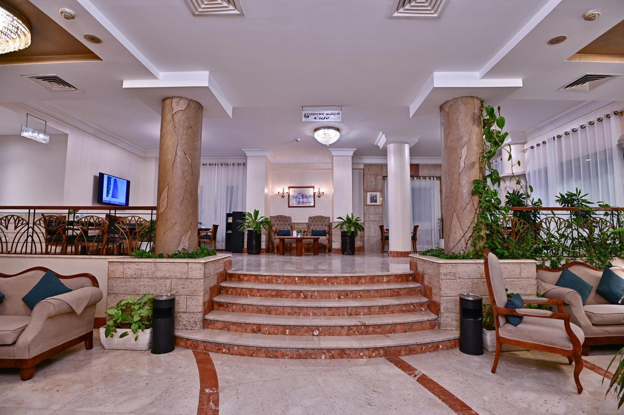 Swiss Inn Nile Hotel Giza Екстериор снимка