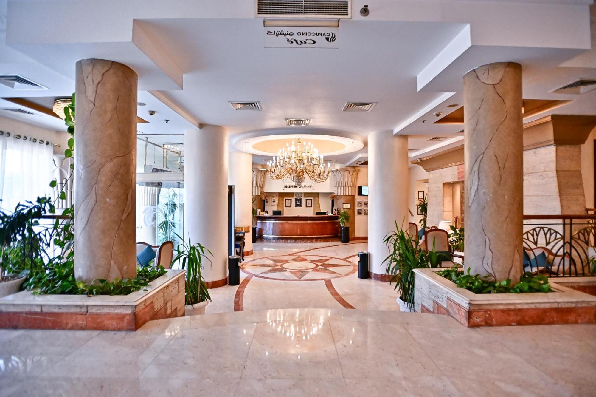 Swiss Inn Nile Hotel Giza Екстериор снимка