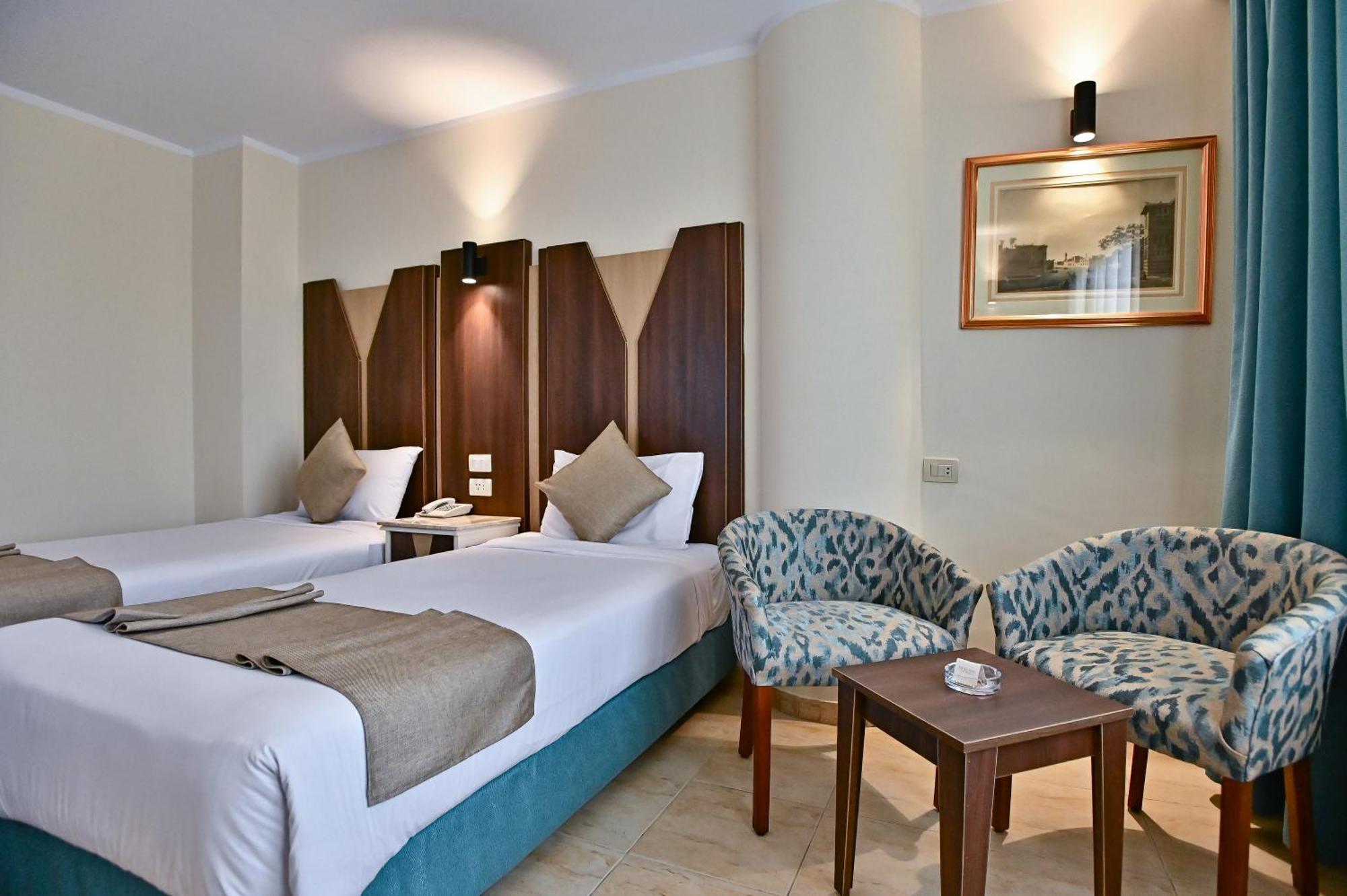 Swiss Inn Nile Hotel Giza Екстериор снимка