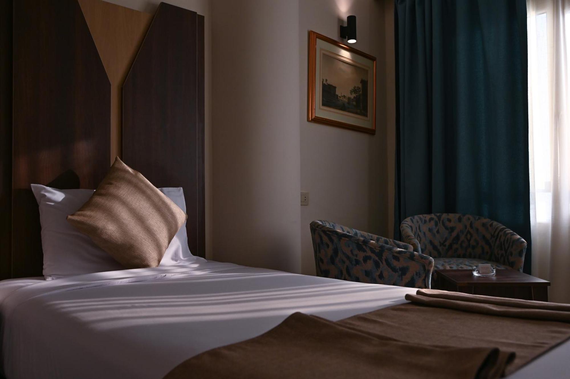 Swiss Inn Nile Hotel Giza Екстериор снимка